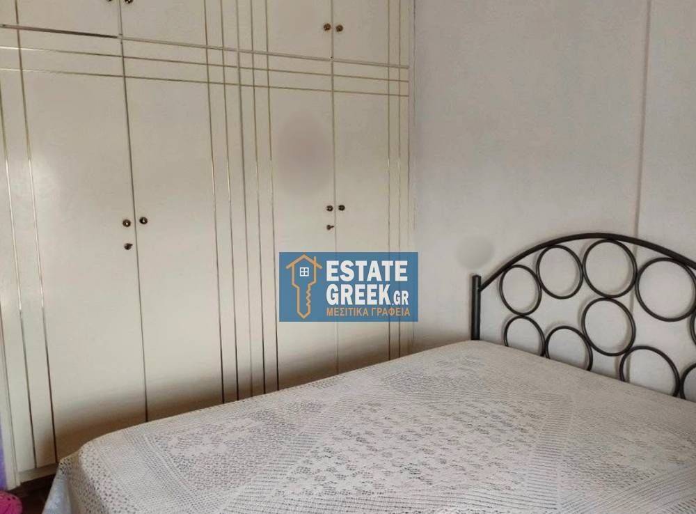 ★ Οικόπεδο 1.000 τ.μ. ★ 4 υπνοδωμάτια ★ Ηλιακός θερμοσίφωνας ★