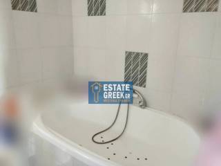 ★ Οικόπεδο 1.000 τ.μ. ★ 4 υπνοδωμάτια ★ Ηλιακός θερμοσίφωνας ★