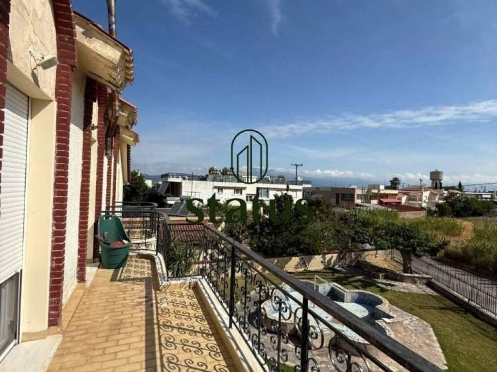 Θέα απο μπαλκόνι