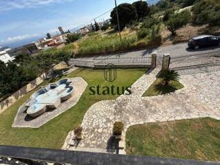 Θέα απο μπαλκόνι