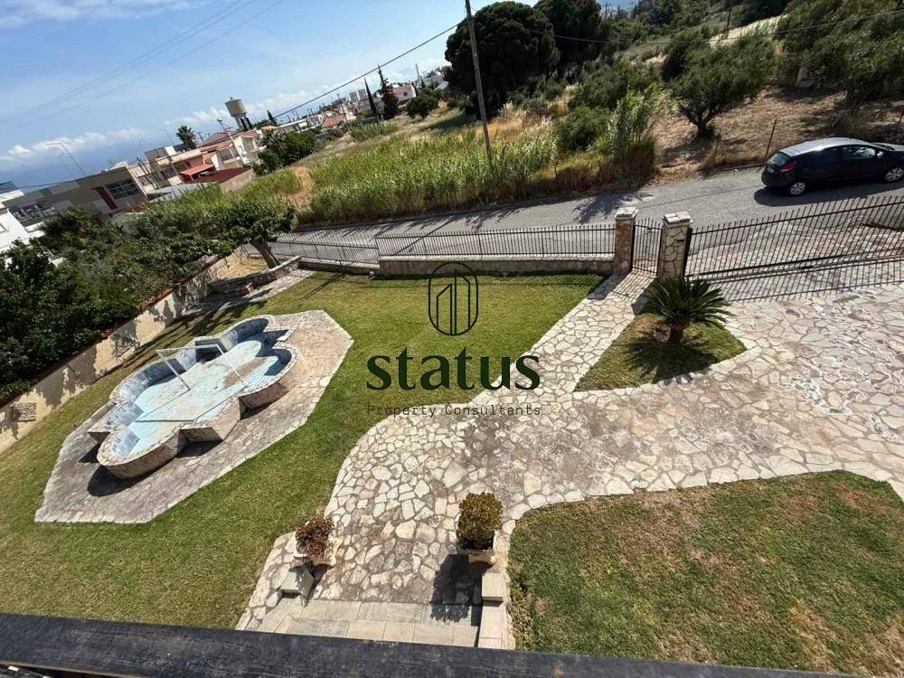 Θέα απο μπαλκόνι