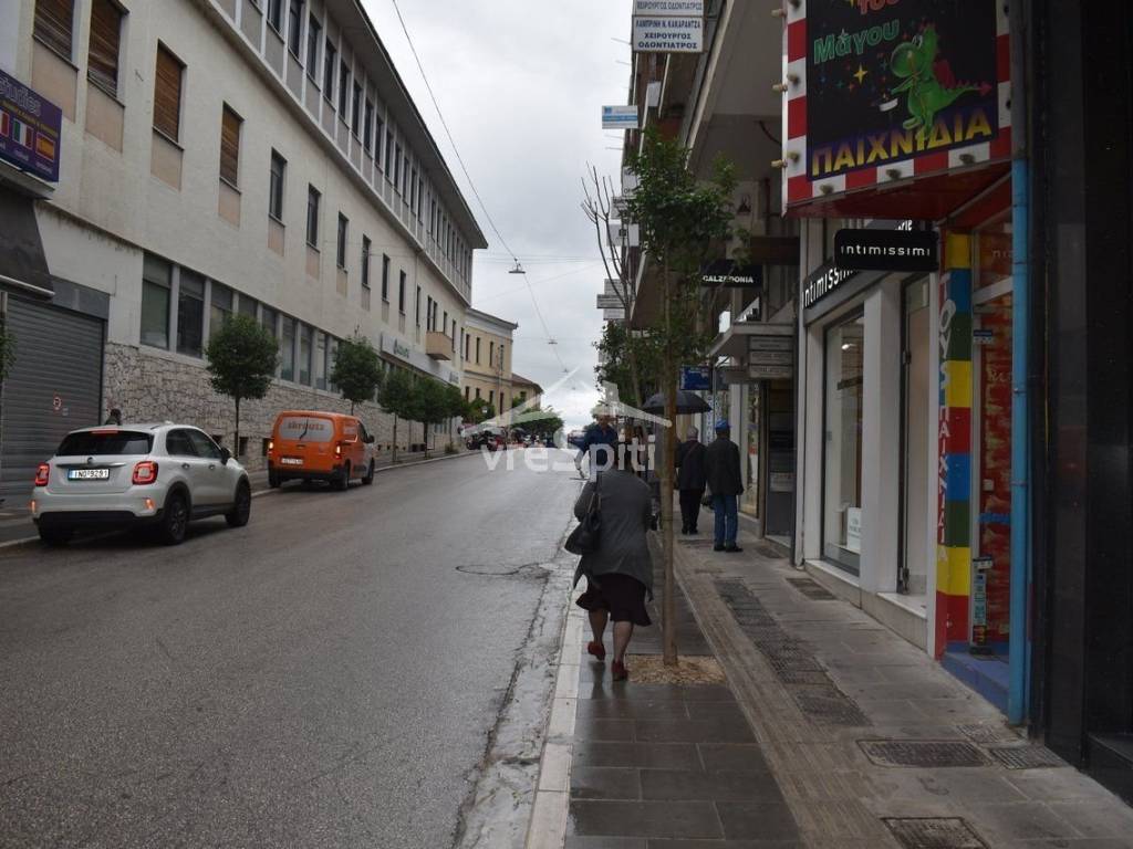 ΑΠΟΨΗ ΚΑΤΑΣΤΗΜΑΤΟΣ