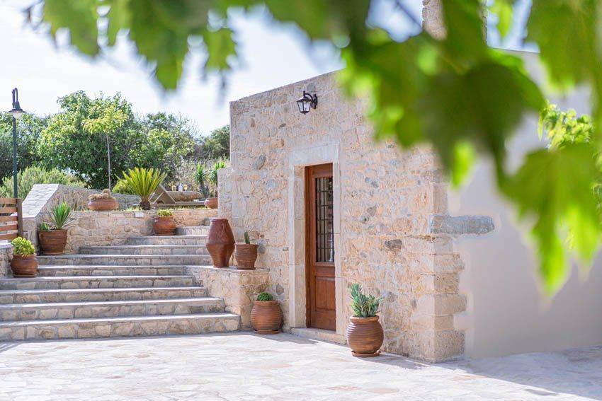 Skales pros ton kepo