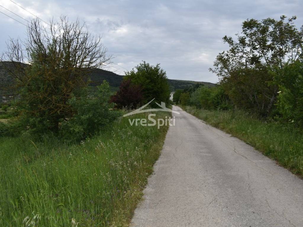 ΑΠΟΨΗ ΑΓΡΟΤΕΜΑΧΙΟΥ