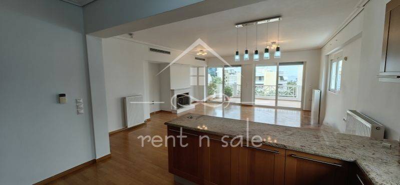 Σαλοκουζίνα