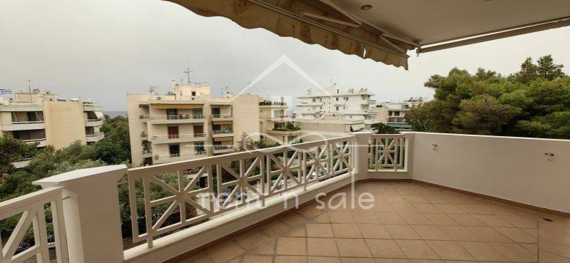 Θέα από μπαλκόνι