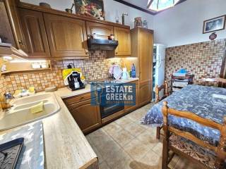  APOKLEISTIKOTETA  Pleros epiplomene  Kleisto gkaraz  Oi