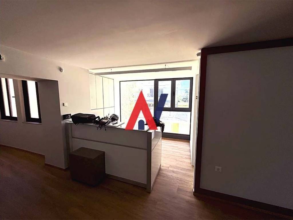 Screenshot 2025-03-31 at 5.30.22 PM.jpg