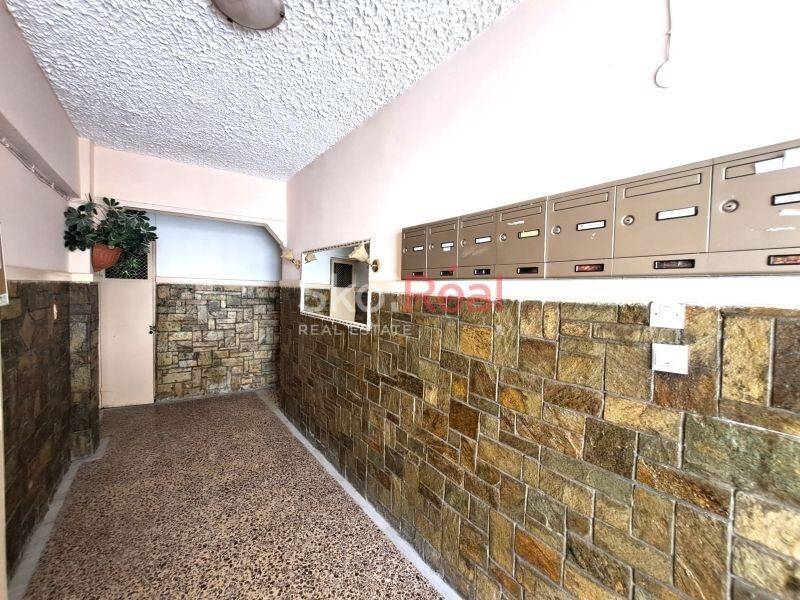 Είσοδος οικοδομής