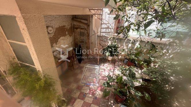 Θέα από μπαλκόνι