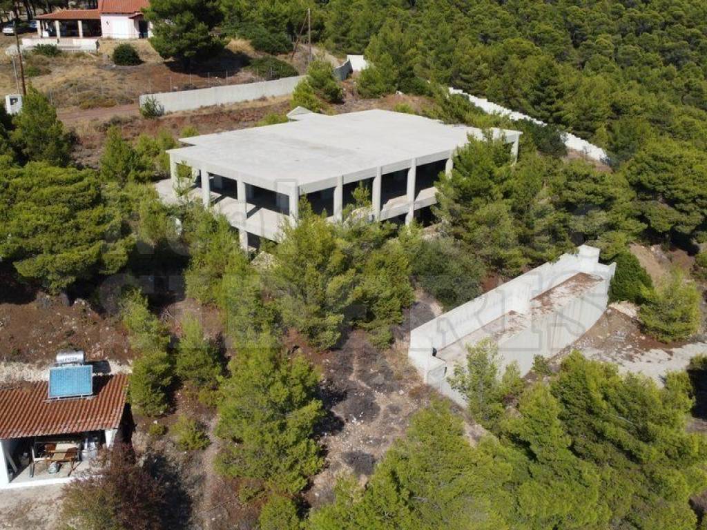 Ημιτελές κτίριο