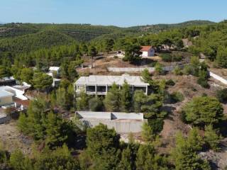 Ημιτελές κτίριο