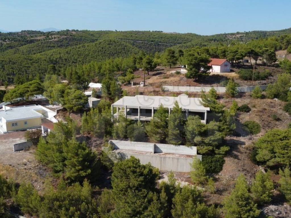 Ημιτελές κτίριο