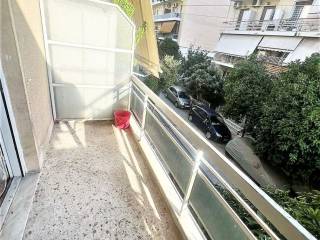 ΜΠΡΟΣΤΙΝΟ ΜΠΑΛΚΟΝΙ