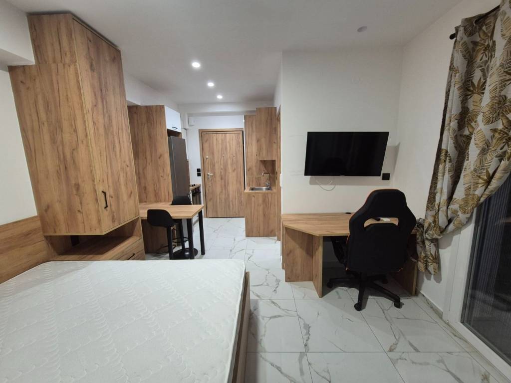 ΣΑΛΟΝΙ - ΥΠΝΟΔΩΜΑΤΙΟ