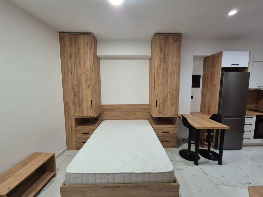 ΣΑΛΟΝΙ - ΥΠΝΟΔΩΜΑΤΙΟ