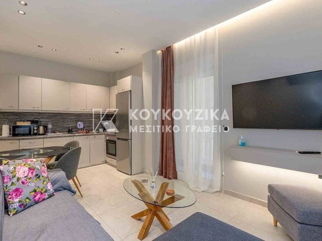 Σαλοκουζίνα