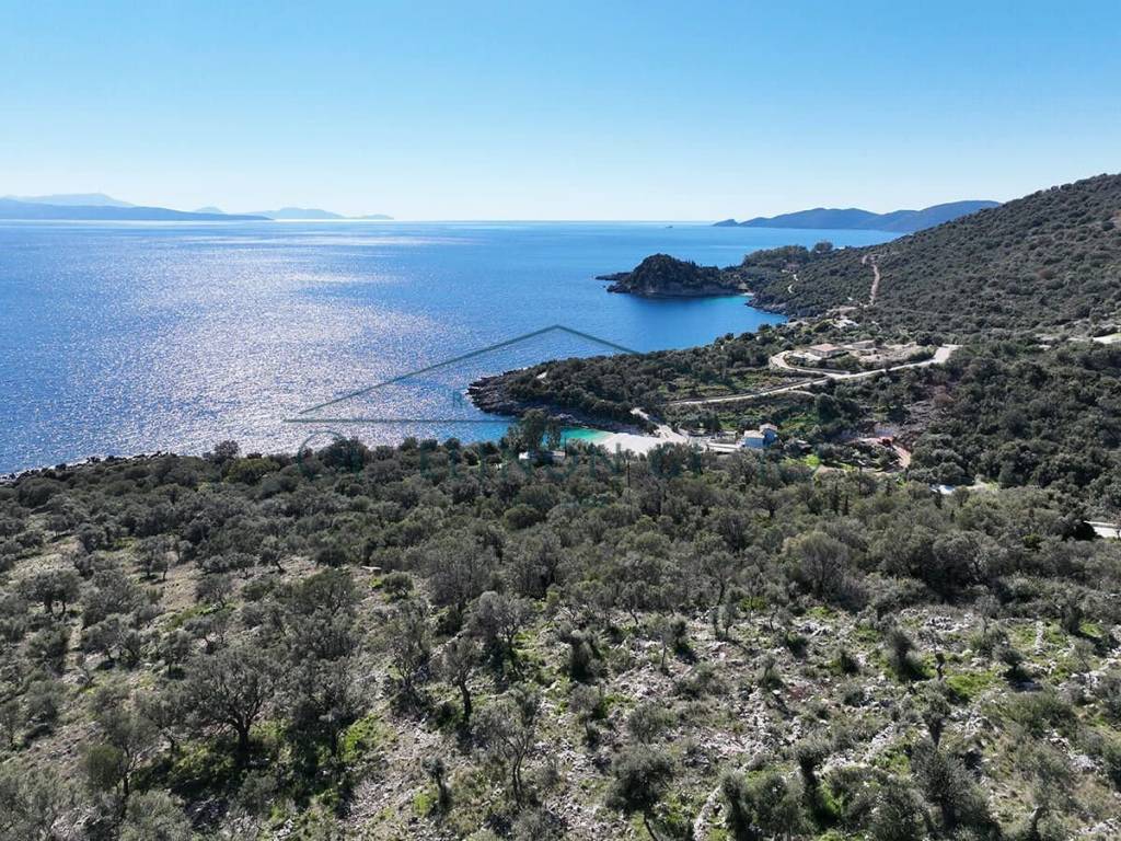 Η φανταστική θέα από το αγροτεμάχιο