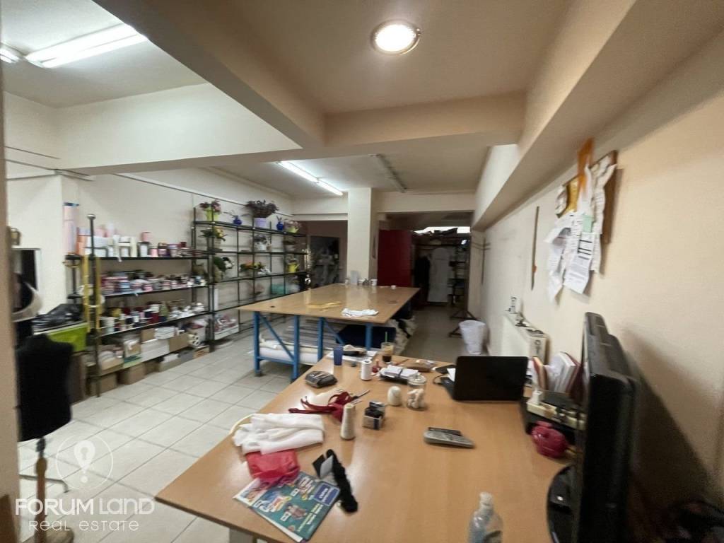 Forumland Real Estate, Εσωτερική όψη