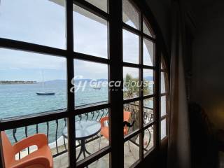 Παραθαλλάσιο ξενοδοχείο προς πώληση στην Έυβοια