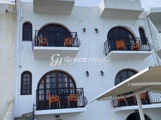 Παραθαλλάσιο ξενοδοχείο προς πώληση στην Έυβοια
