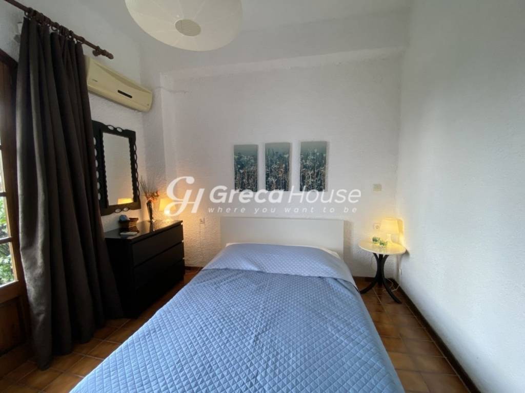 Παραθαλλάσιο ξενοδοχείο προς πώληση στην Έυβοια