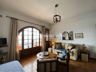 Παραθαλλάσιο ξενοδοχείο προς πώληση στην Έυβοια