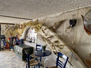 Παραθαλλάσιο ξενοδοχείο προς πώληση στην Έυβοια