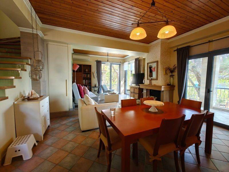 Σαλοκουζίνα