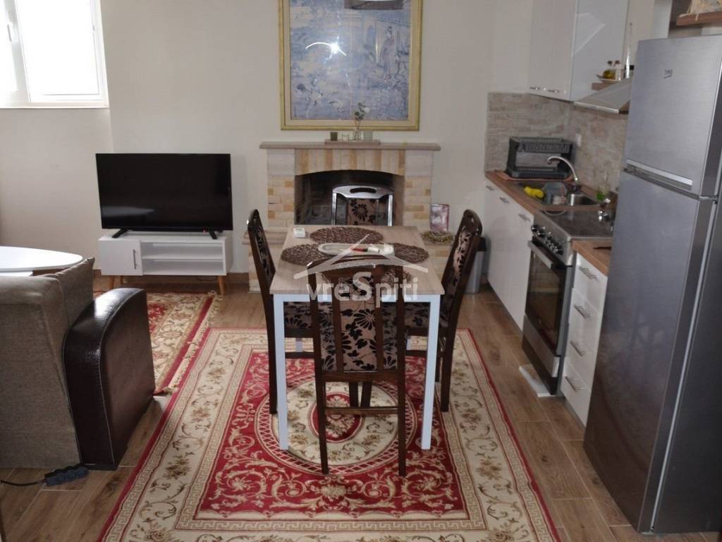 ΚΟΥΖΙΝΑ ΙΣΟΓΕΙΟΥ