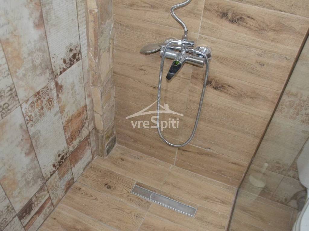 ΜΠΑΝΙΟ ΙΣΟΓΕΙΟΥ