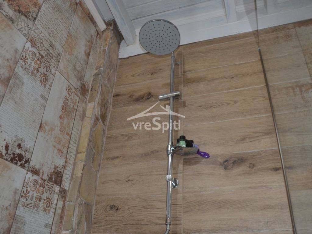 ΜΠΑΝΙΟ ΙΣΟΓΕΙΟΥ