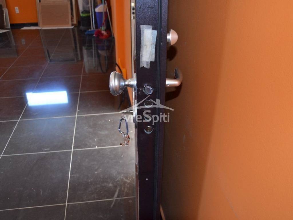 ΠΟΡΤΑ ΑΣΦΑΛΕΙΑΣ