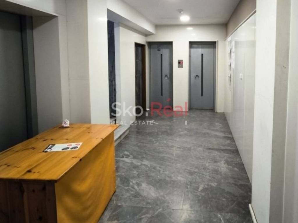 Είσοδος οικοδομής