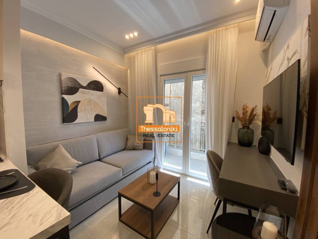 Πλ. Ναυαρίνου, Γκαρσονιέρα, 38 τ.μ.