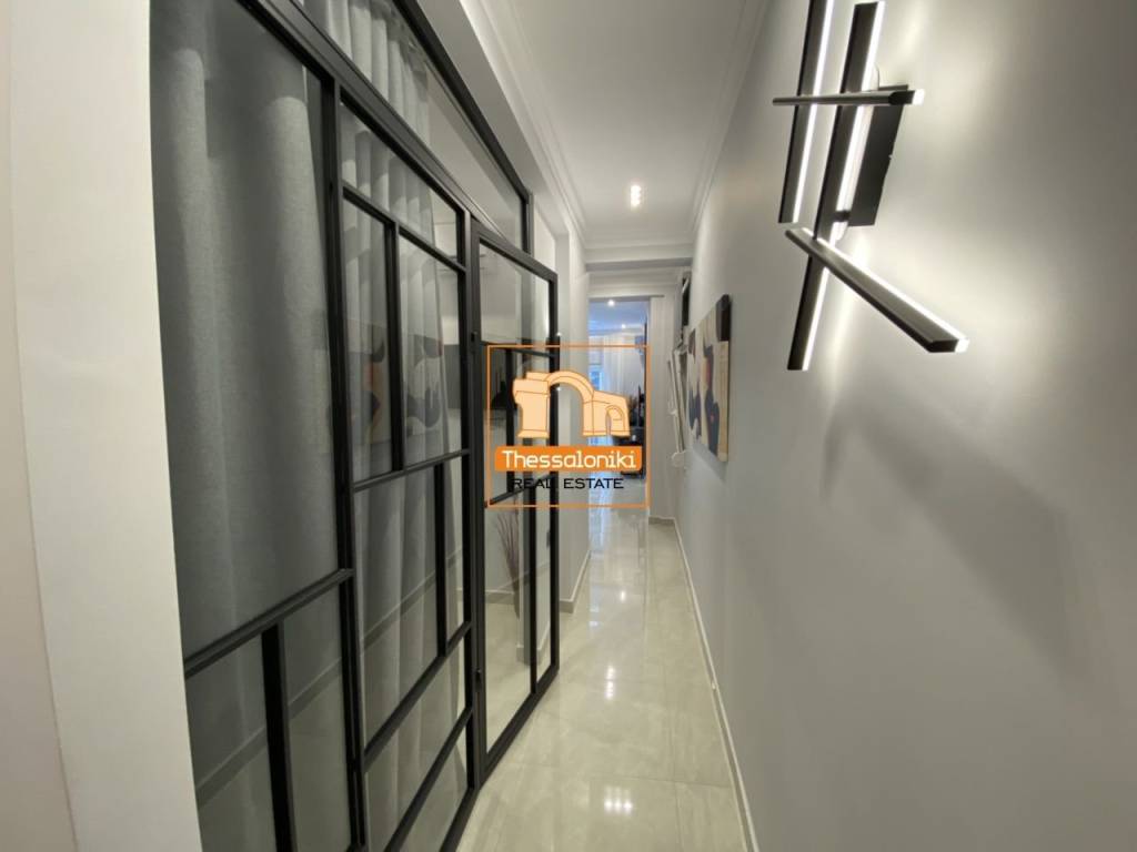 Πλ. Ναυαρίνου, Γκαρσονιέρα, 38 τ.μ.