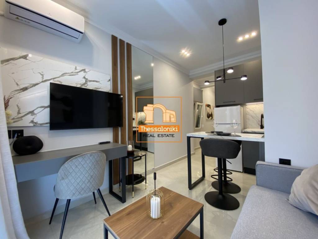 Πλ. Ναυαρίνου, Γκαρσονιέρα, 38 τ.μ.