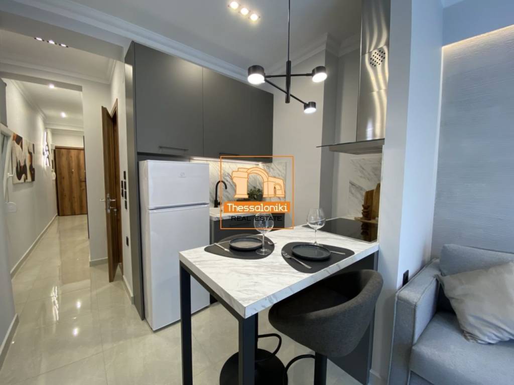 Πλ. Ναυαρίνου, Γκαρσονιέρα, 38 τ.μ.