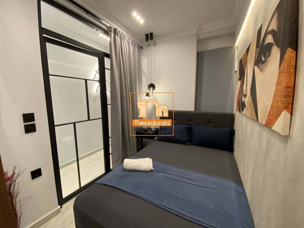 Πλ. Ναυαρίνου, Γκαρσονιέρα, 38 τ.μ.