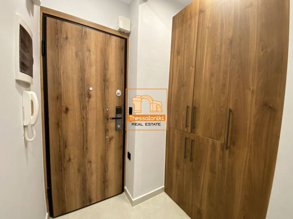 Πλ. Ναυαρίνου, Γκαρσονιέρα, 38 τ.μ.