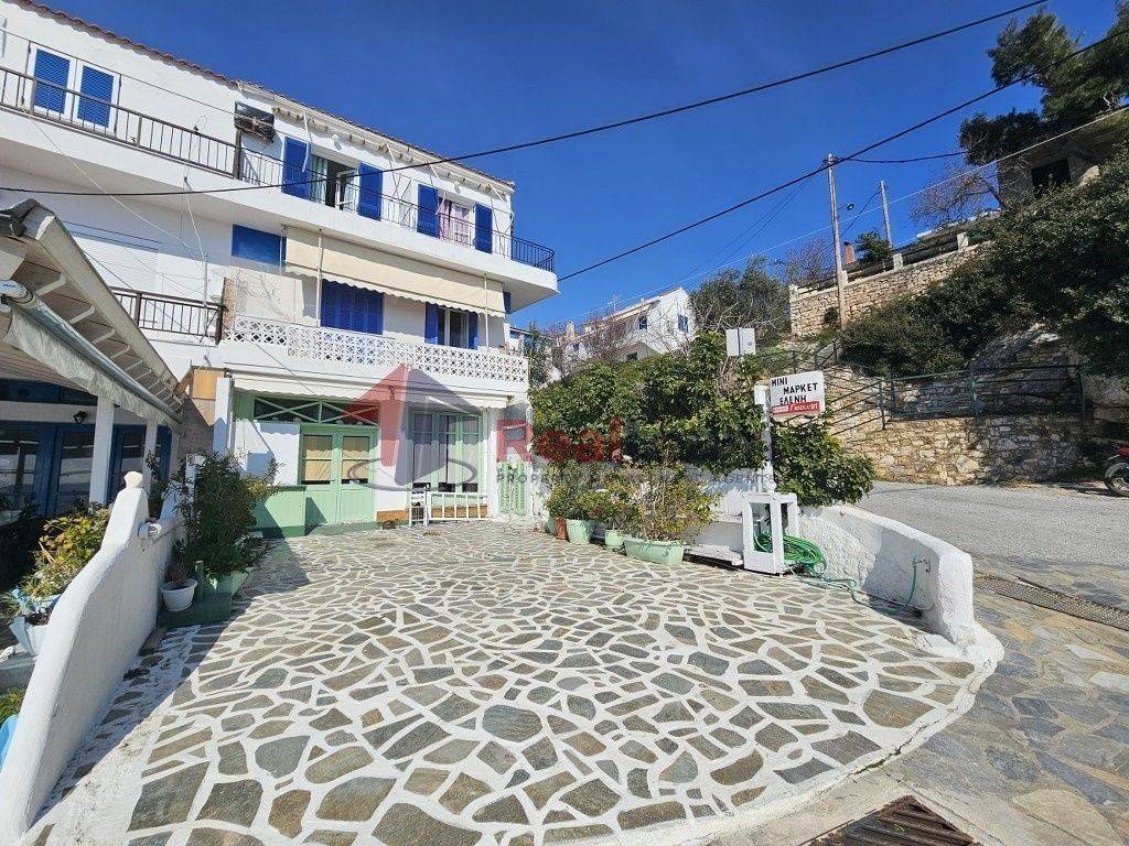 Εσωτερικοι χώροι