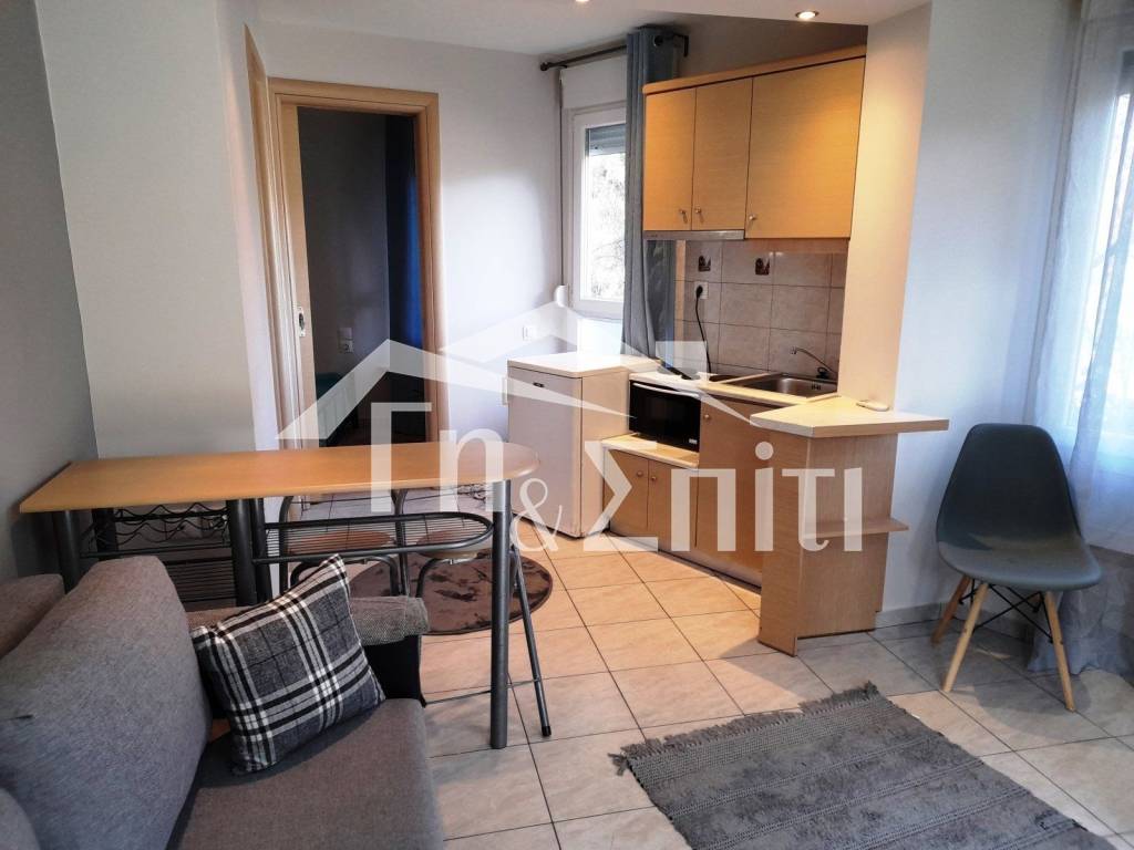 Σαλοκουζίνα