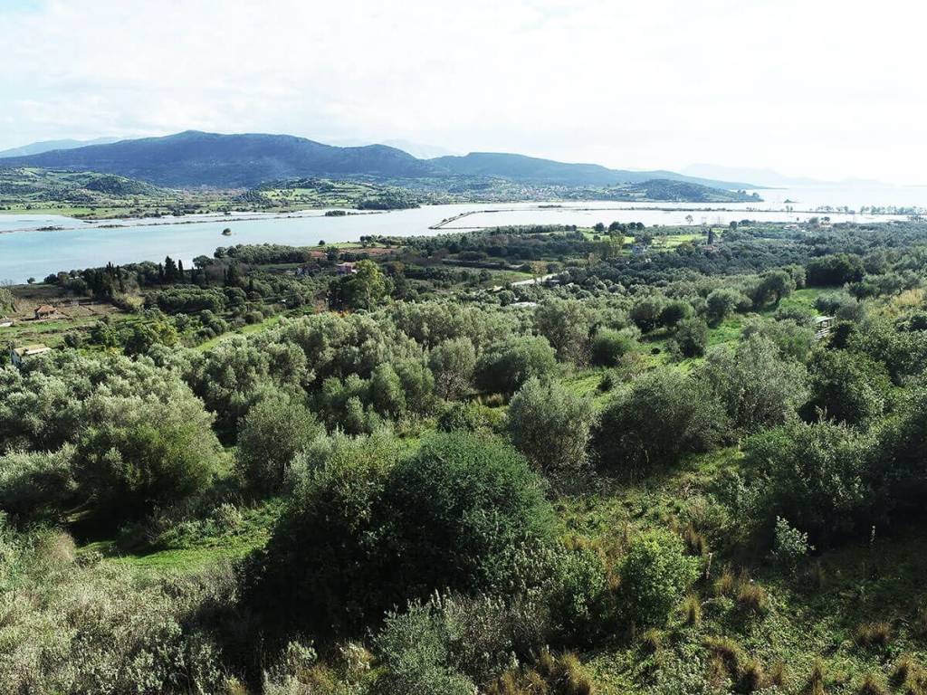 Το σπάνιο αγροτεμάχιο με την καταπληκτική θέα