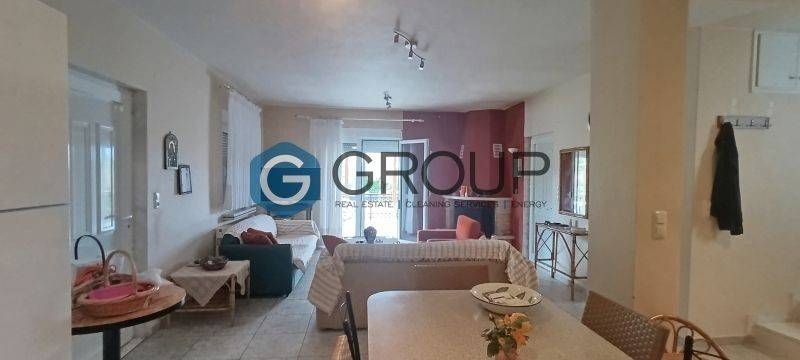 Κουζινοσαλονοτραπεζαρία