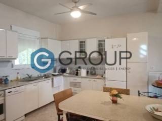 Κουζινοσαλονοτραπεζαρία