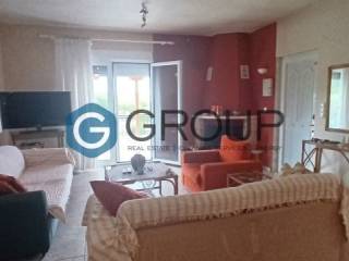 Κουζινοσαλονοτραπεζαρία