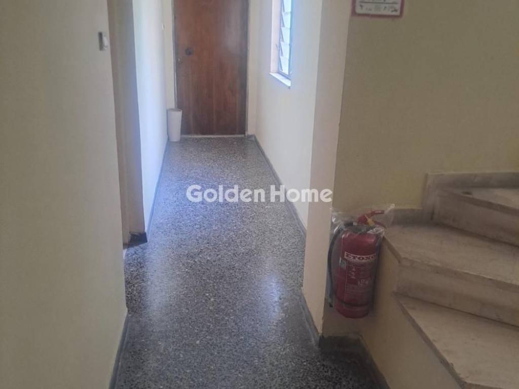 Χολ - Διάδρομος