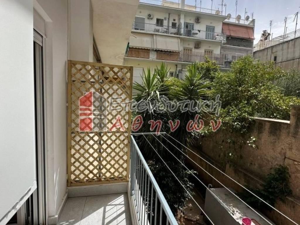 Θέα από μπαλκόνι