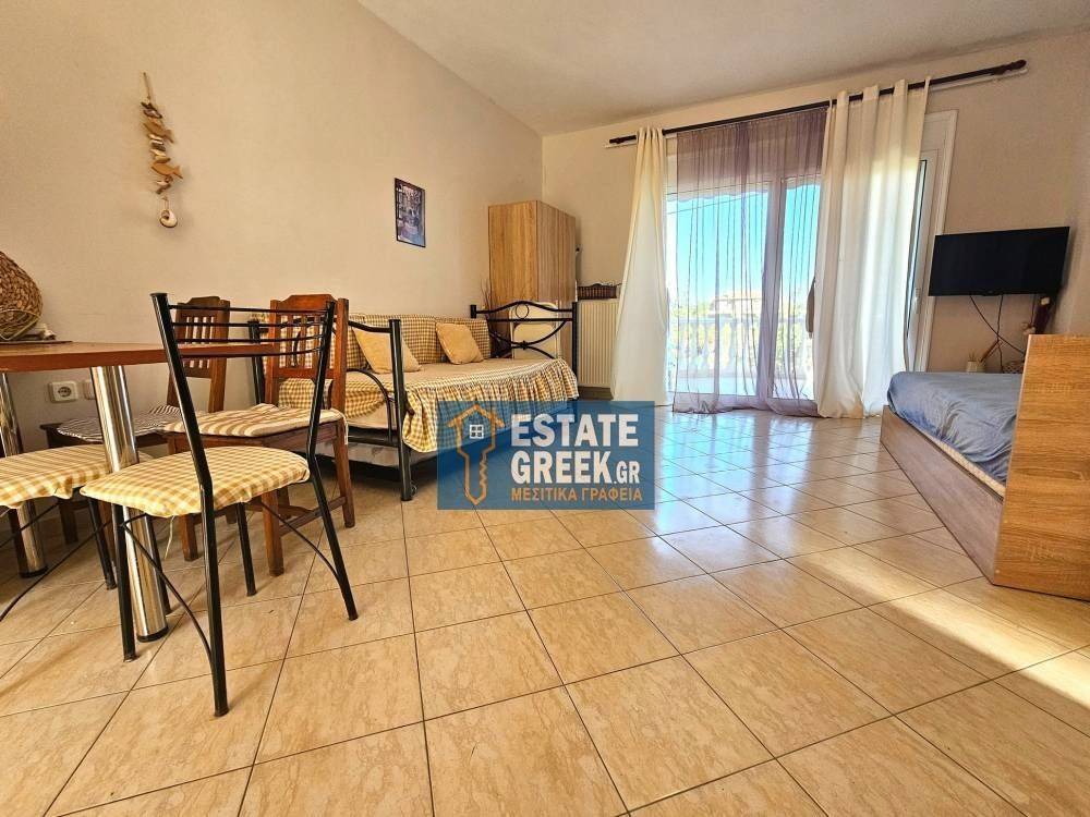 ★ On a plot of 216sqm ★ 3 independent AIRBNB studios ★ Parking place ★ 