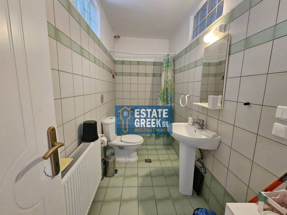 ★ On a plot of 216sqm ★ 3 independent AIRBNB studios ★ Parking place ★ 